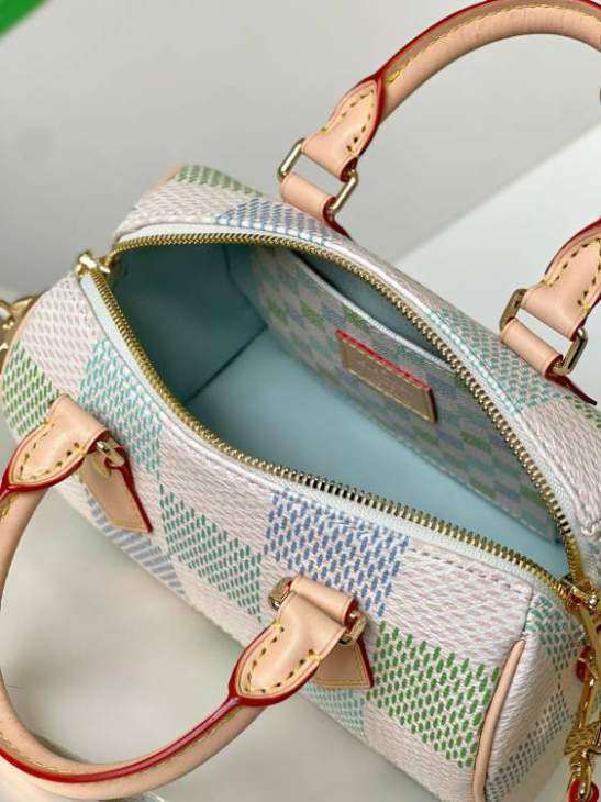 Picture of Louis Vuitton Handbags _SKUfw157524402fw